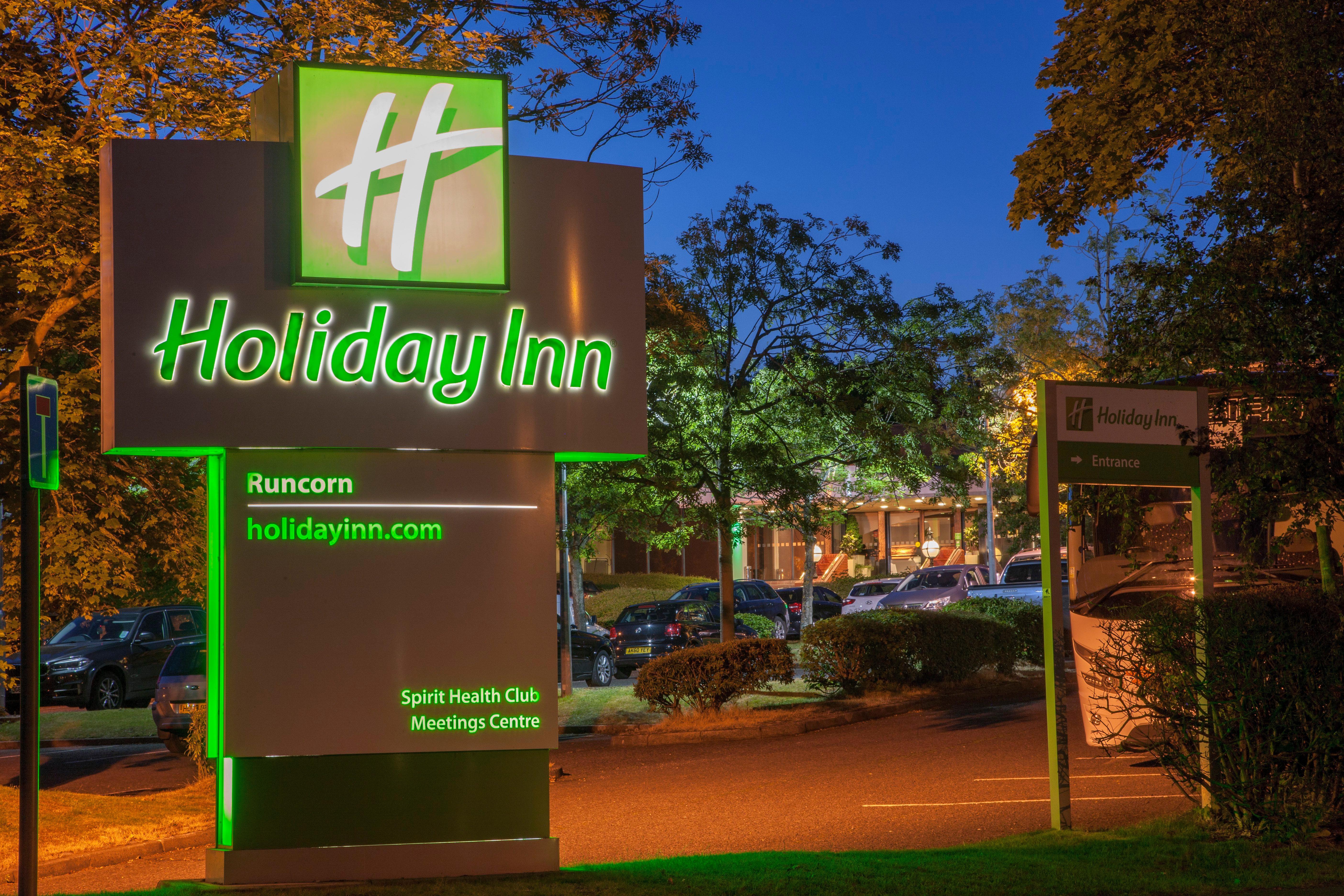 Holiday Inn Runcorn M56 Junction 12, An Ihg Hotel Exteriér fotografie